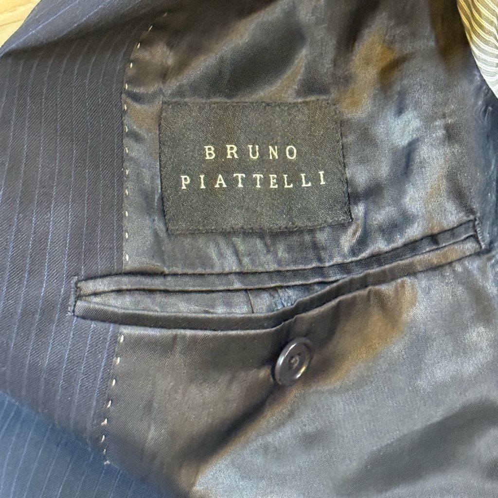 Z Brand Bruno Piattelli Men’s 38R Navy Pinstripe Wool Blazer Size 38R - 8 Thumbnail