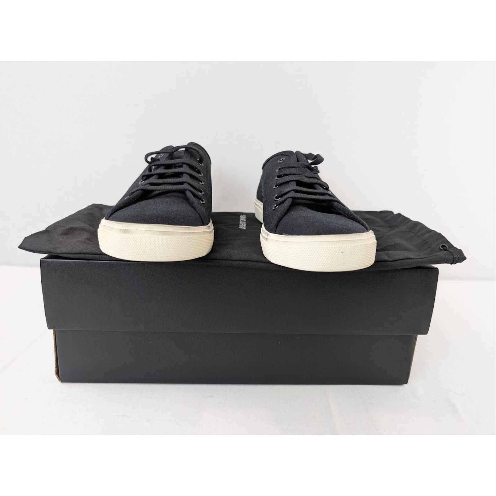 Saint Laurent Paris o1rshd1 Malibu Low-Top Sneakers in Nero Size US 10 / EU 43 - 16 Thumbnail