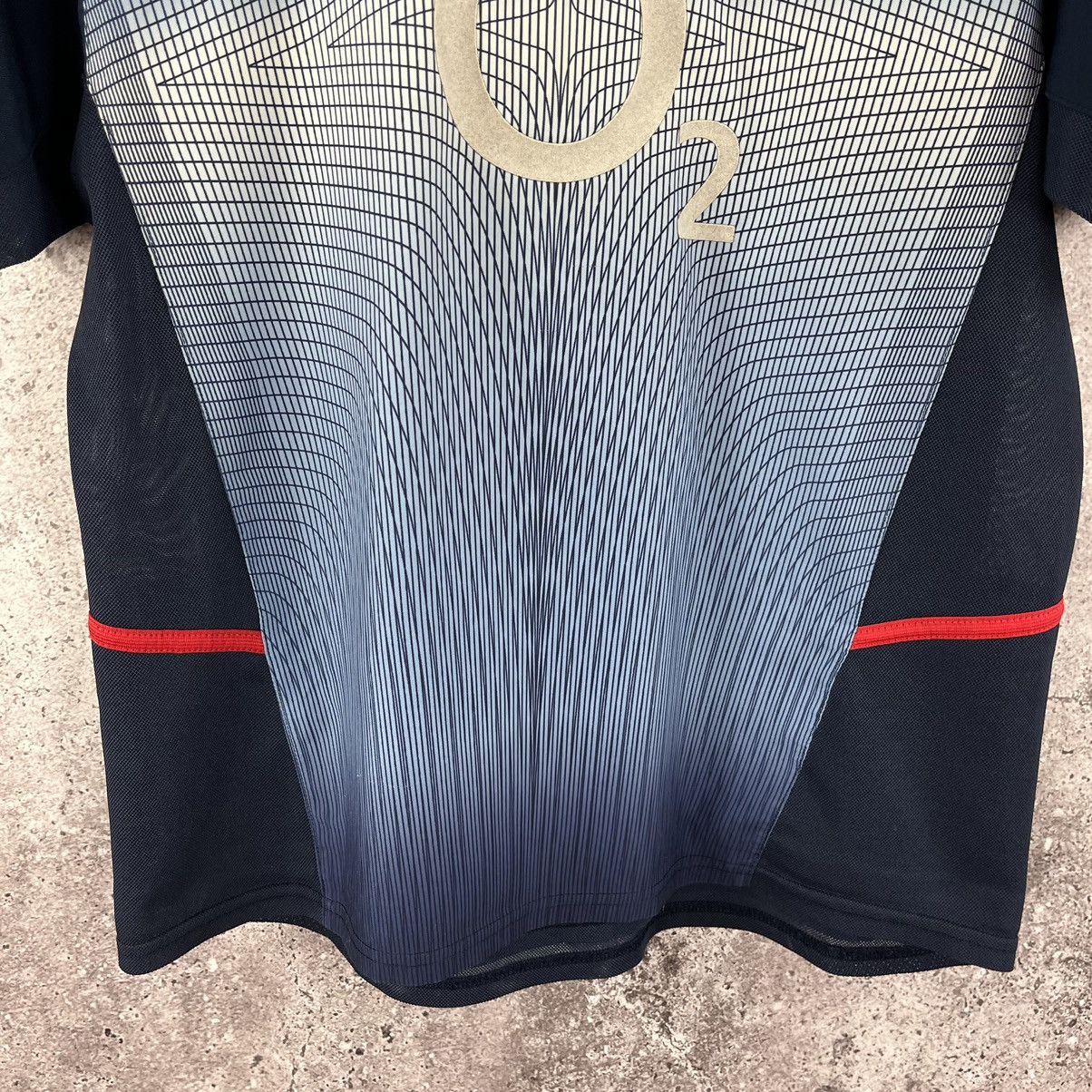 Nike × Vintage Nike O2 Arsenal 2002/2003 Away Jersey Size 13-15 Y Male XS Size US XS / EU 42 / 0 - 6 Thumbnail