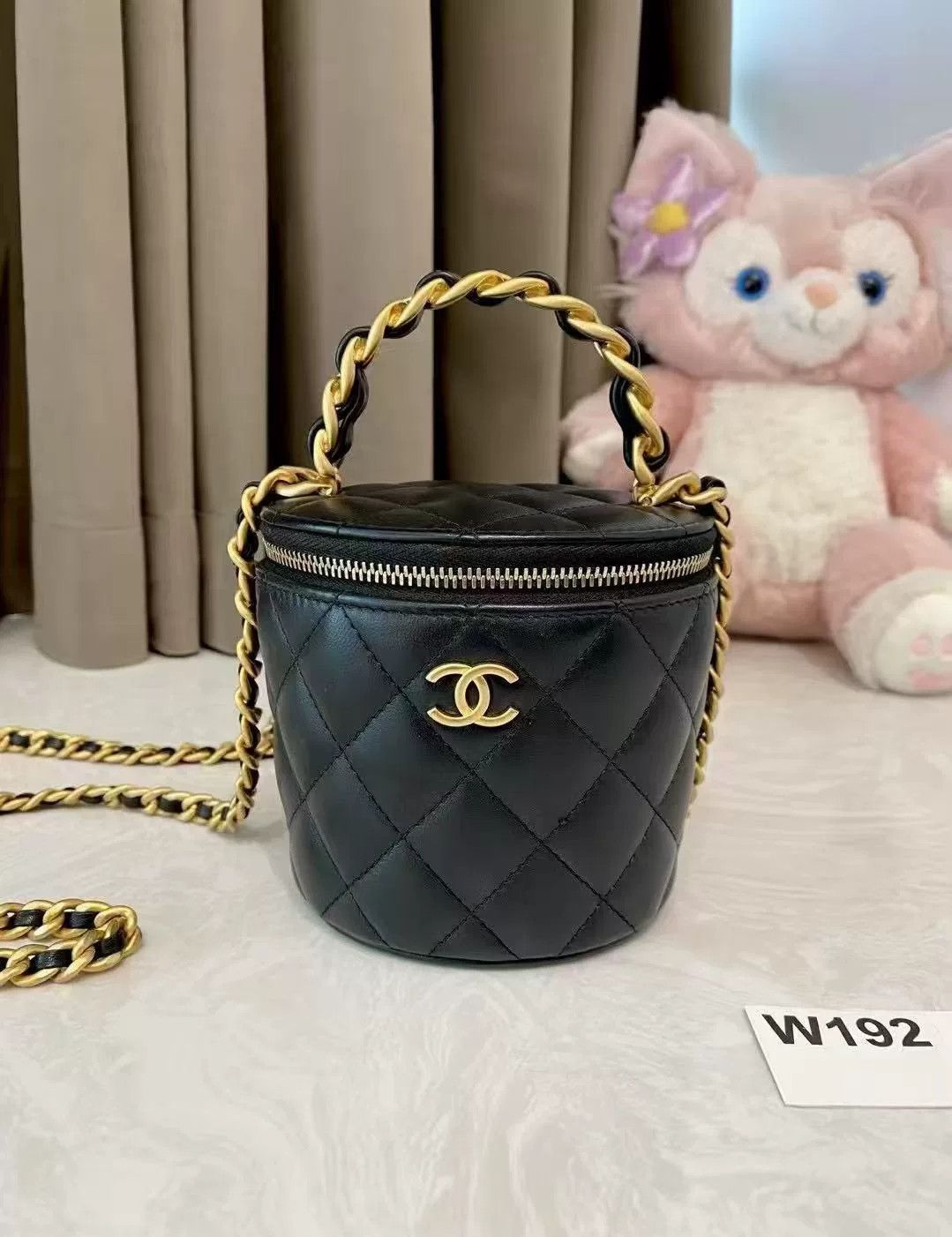 Chanel Pre-loved Bag Very good condition Size ONE SIZE - 1 Thumbnail