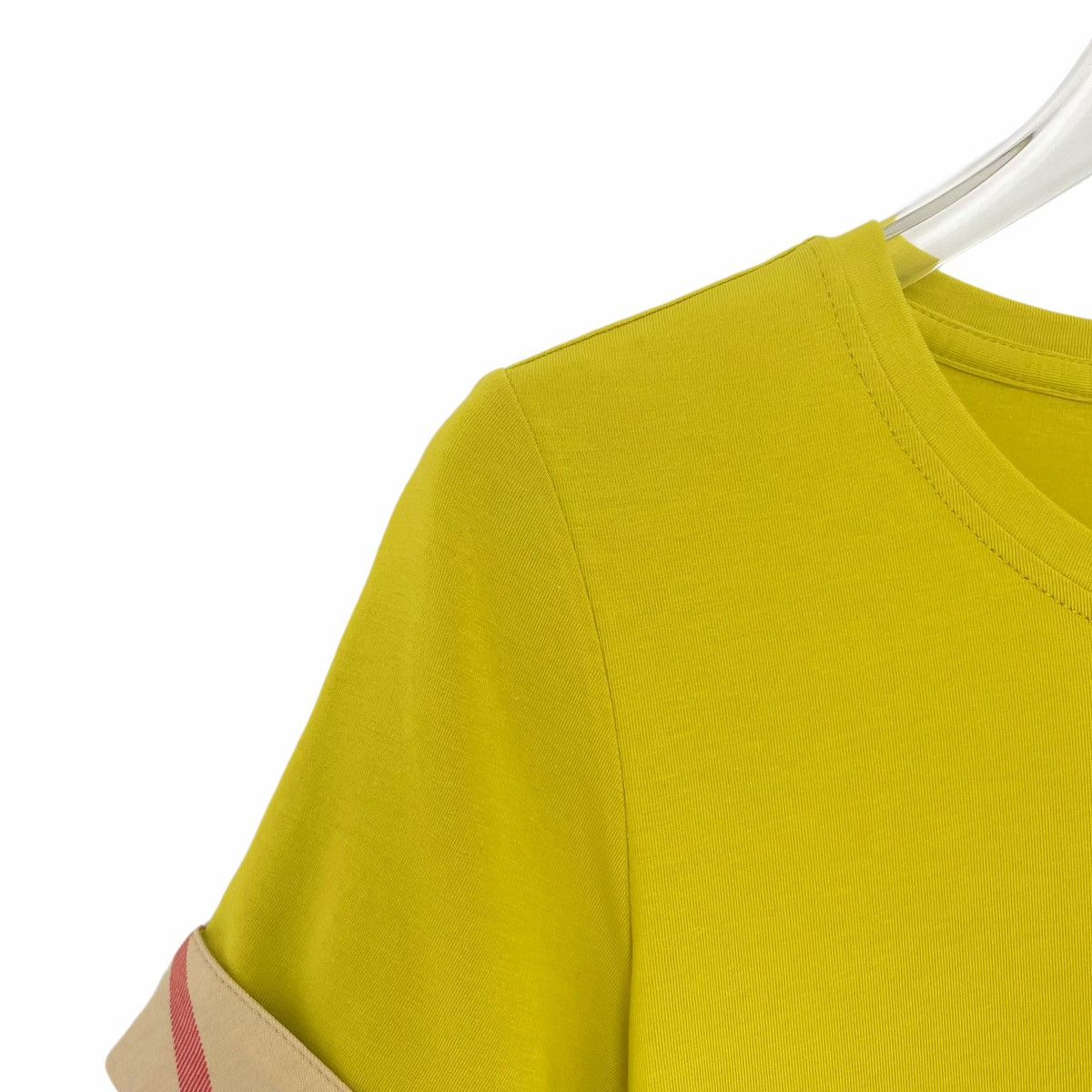 Burberry Burberry Lemon Yellow Check Cuff Short Sleeve T-Shirt K26WX Size S / US 4 / IT 40 - 3 Thumbnail