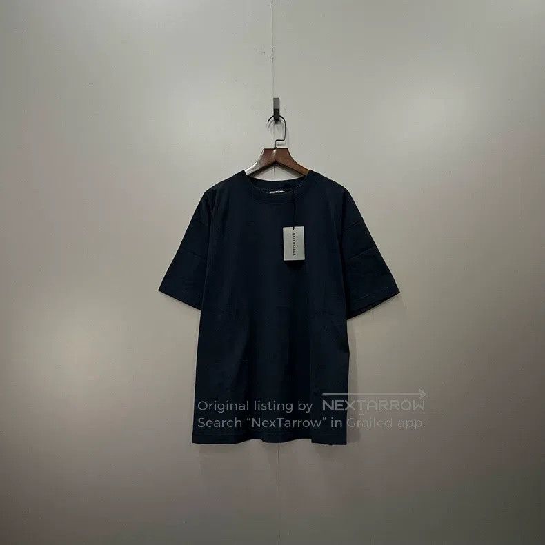 Balenciaga Balenciaga Navy Back Printed Logo Short Sleeve Size US M / EU 48-50 / 2 - 1 Thumbnail