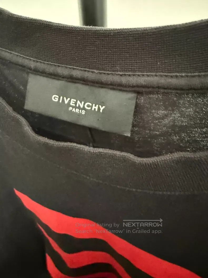 Givenchy Givenchy Printed Short Sleeve T-shirt Size US S / EU 44-46 / 1 - 3 Thumbnail