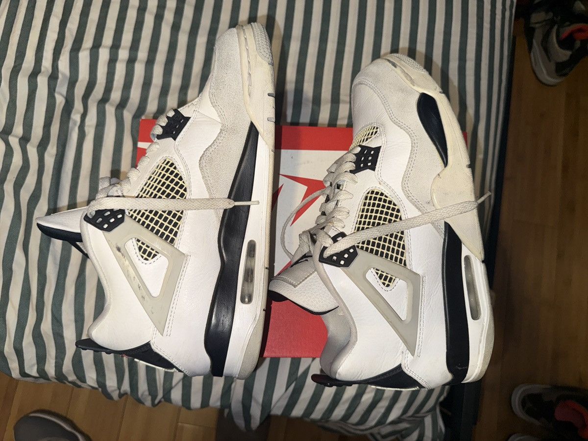 Nike JORDAN 4 military black Size US 10 / EU 43 - 4 Thumbnail
