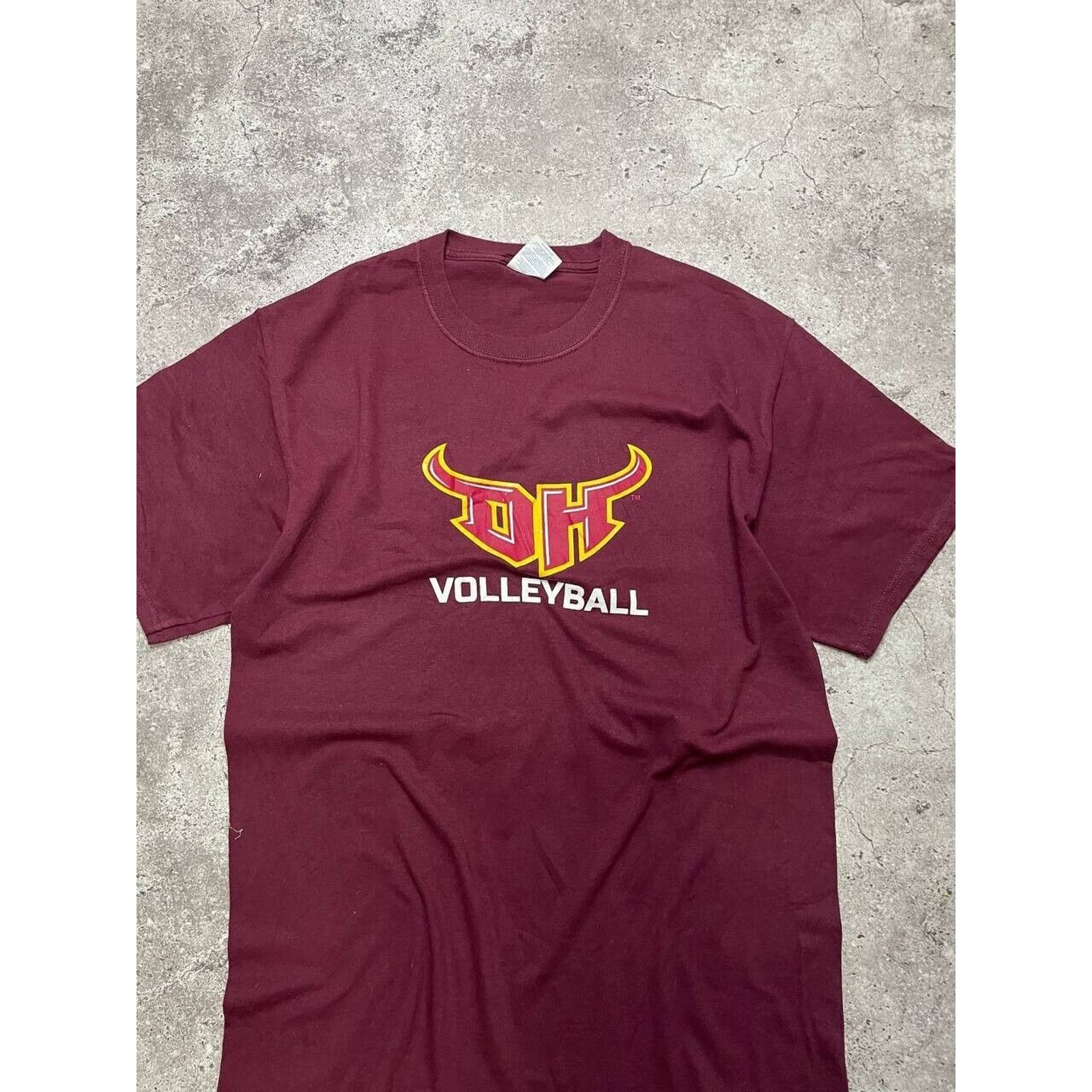 Port & Company × Vintage Vintage DH Volleyball Maroon Graphic T-Shirt M Port Company Size US M / EU 48-50 / 2 - 4 Thumbnail