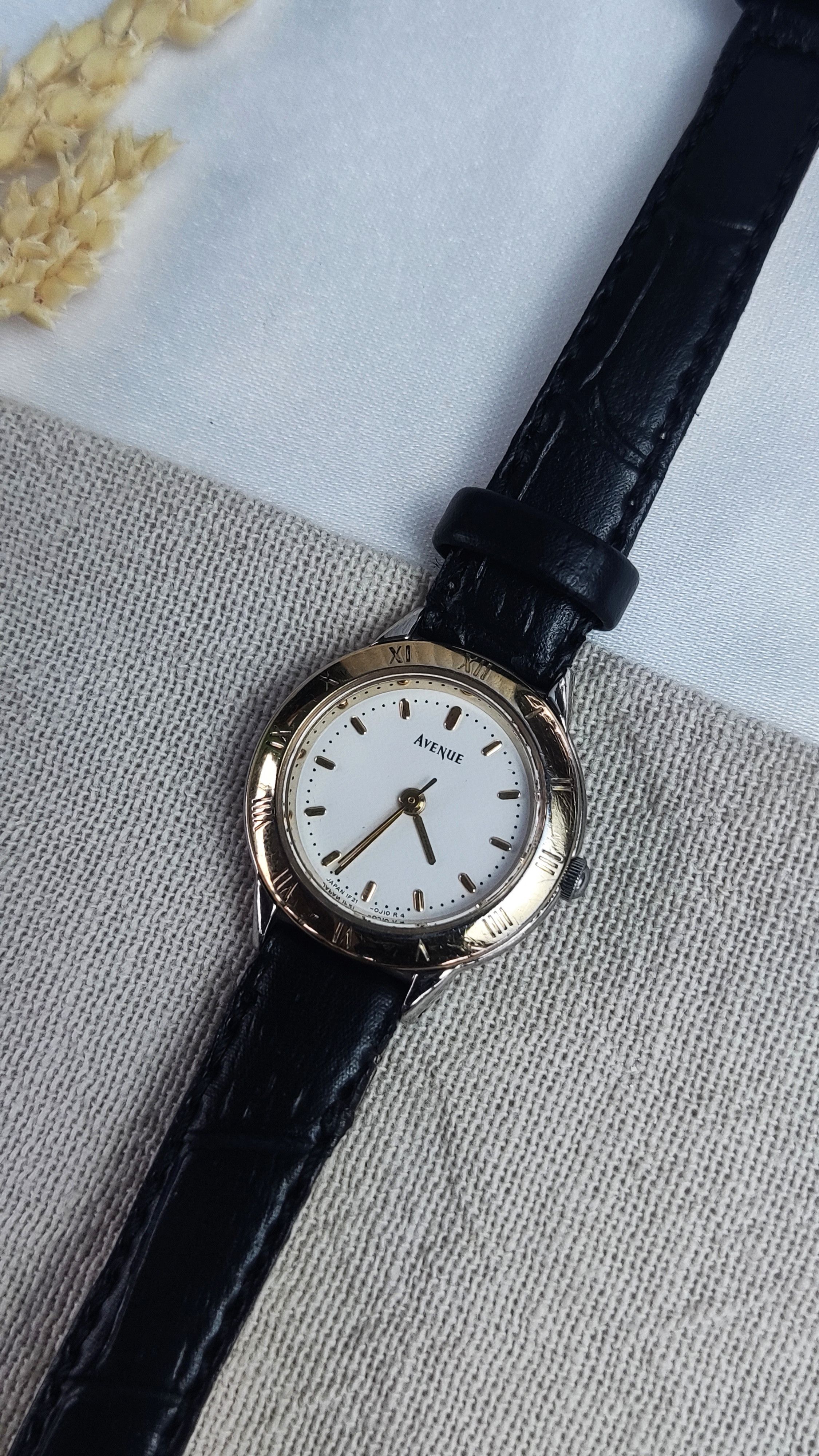 Seiko SEIKO AVENUE TWO TONE LADIES ✨ Size ONE SIZE - 4 Thumbnail