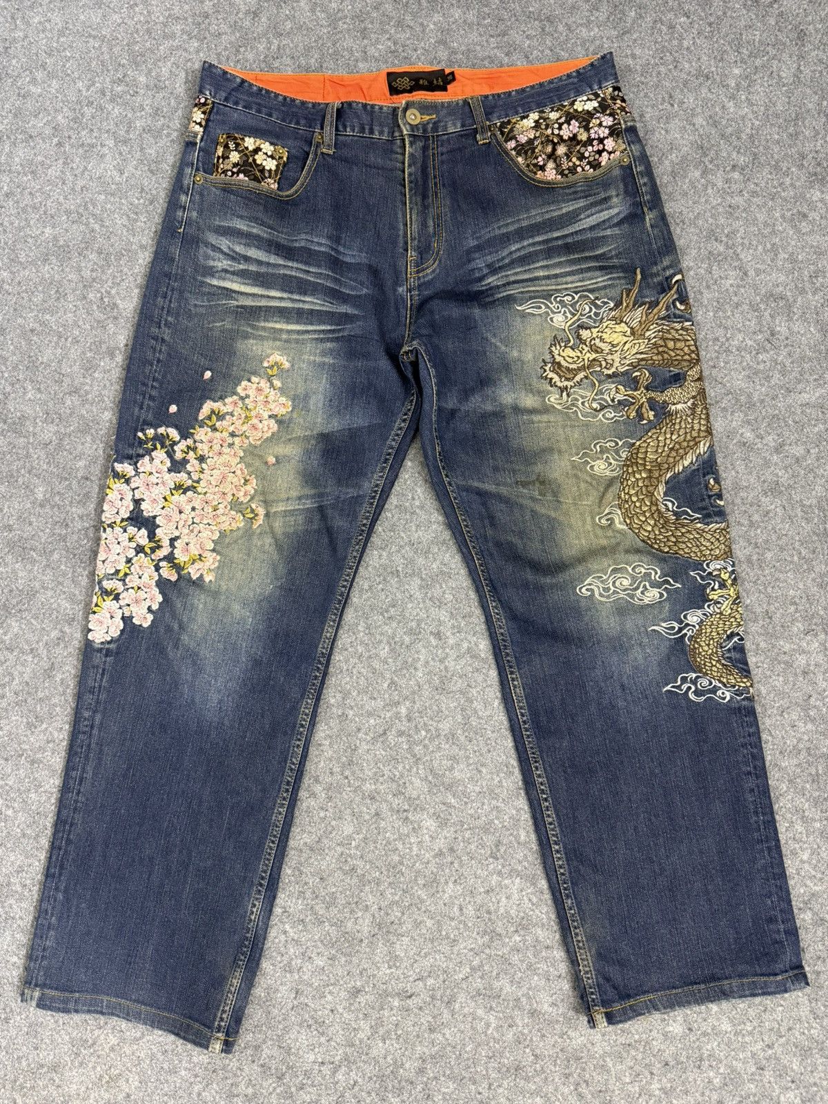 Karakuri Tamashii 🔴Last Drop🔴 A9 JAPANESE BRAND DRAGON AND SAKURA EMBROIDERED Size US 35 - 1 Thumbnail