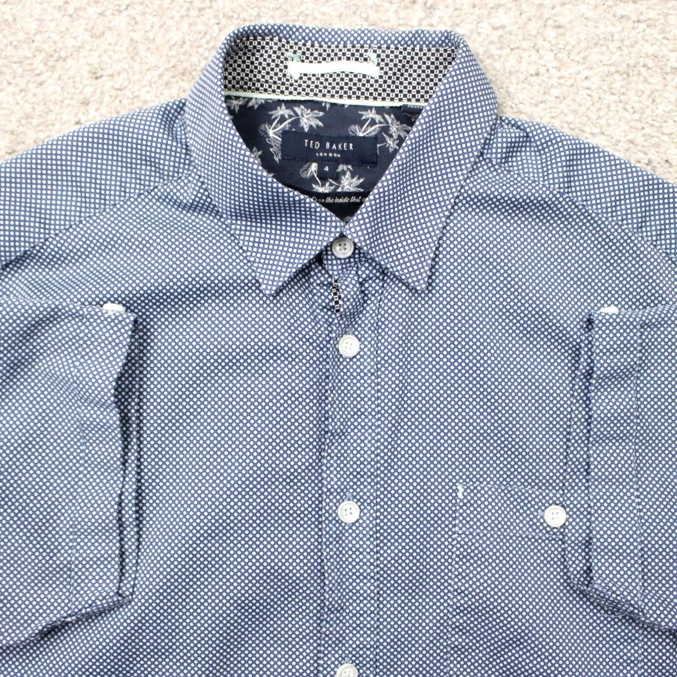 Ted Baker Ted Baker London Shirt Men L Blue Geometric 100% Cotton Short Sleeve Button-Up Button-Down Vintage: No Size US L / EU 52-54 / 3 - 2 Thumbnail