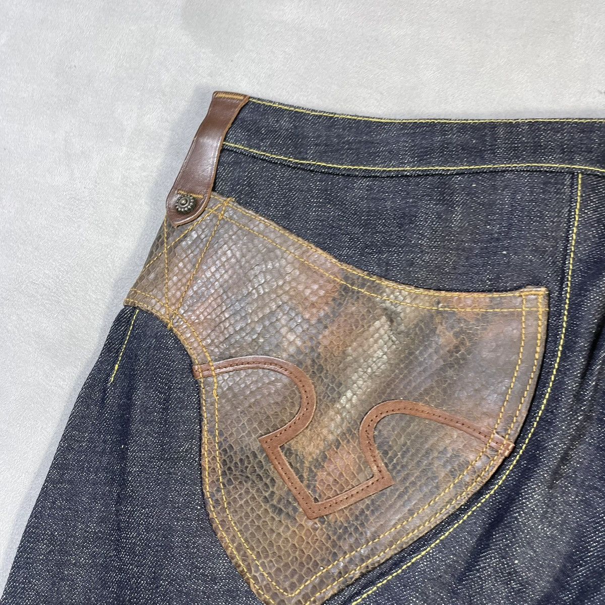 Obelisk OBELISK 00’s REPTILE SKIN FLARED DENIM Size US 32 / EU 48 - 4 Thumbnail