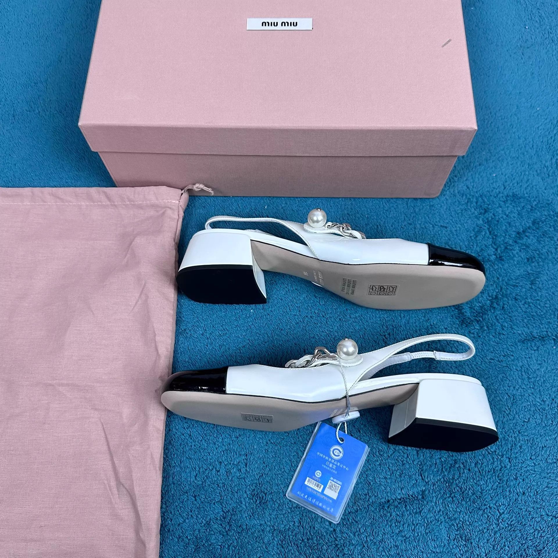 Miu Miu MIU MIU Patent Leather Metal Chain Block Heels Wht/Blk Size US 7.5 / IT 37.5 - 2 Thumbnail