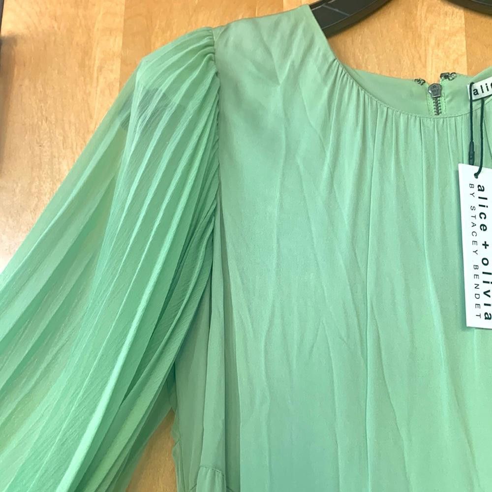 Designer Alice + Olivia-Chiffon bell slv mid length-Sm-100% Vis Shell Size S / US 4 / IT 40 - 6 Thumbnail
