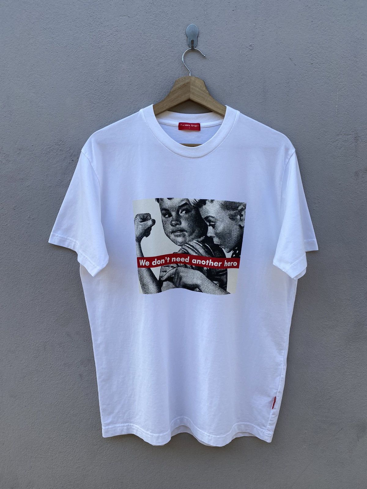 Barbara Kruger × Vintage 🔥Vintage BARBARA KRUGER “We Don’t Need Another Hero” Art Tee Size US M / EU 48-50 / 2 - 2 Thumbnail