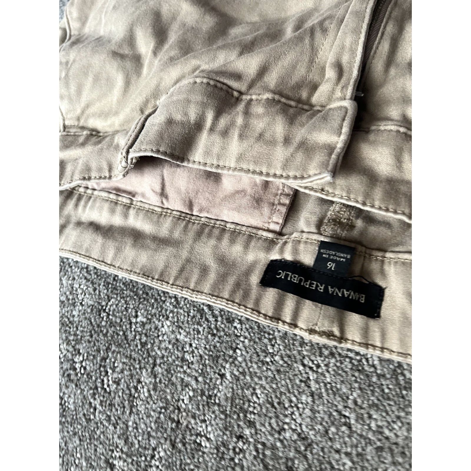 Banana Republic Banana Republic Pants Chino Beige Khaki Pockets Size 16 Regular Women) Size 38" / US 16 / IT 52 - 6 Thumbnail