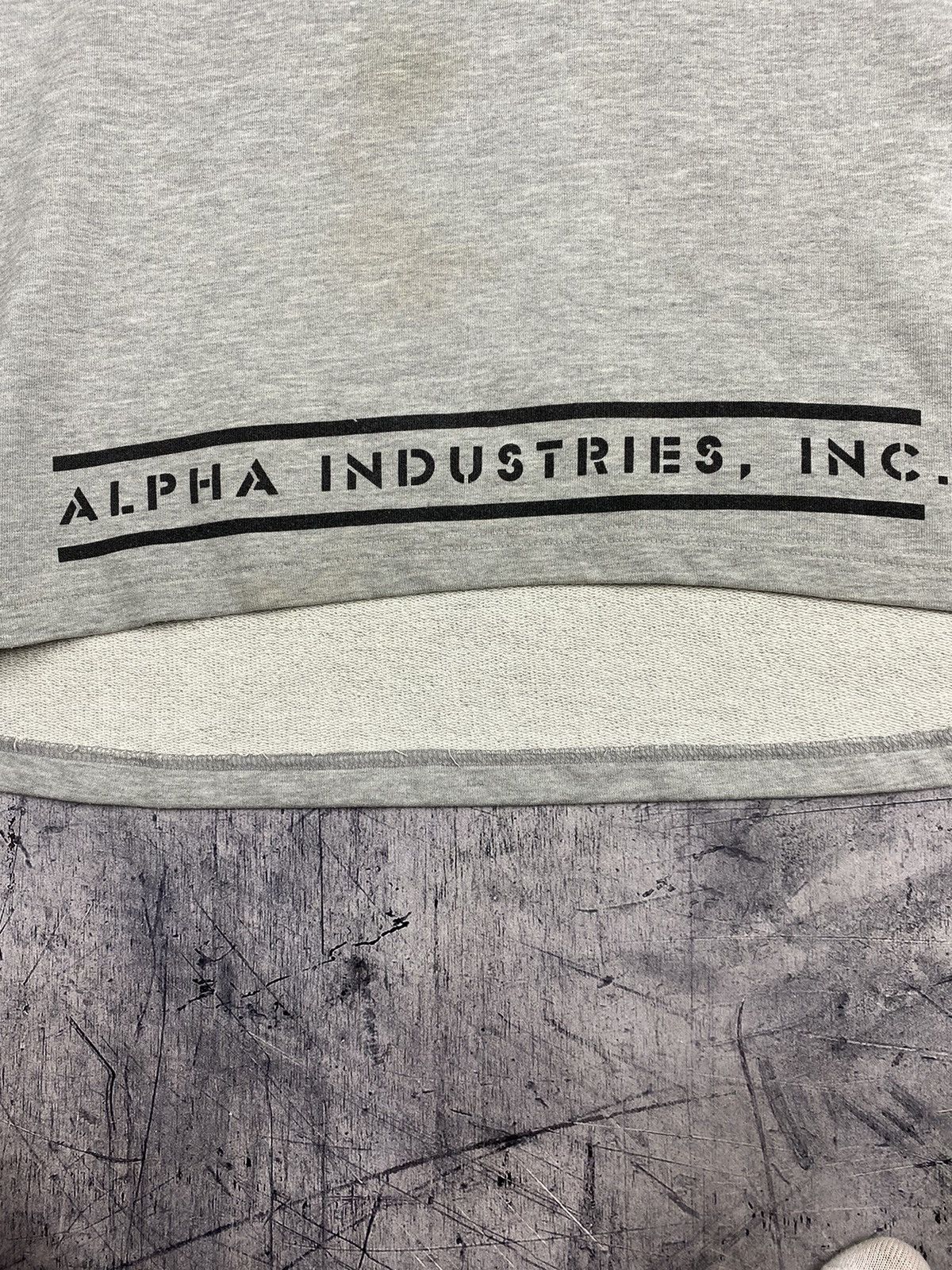 Alpha Industries × Vintage Rare Vintage Alpha Industries Sweatshirt Size XXL Size US XXL / EU 58 / 5 - 12 Thumbnail