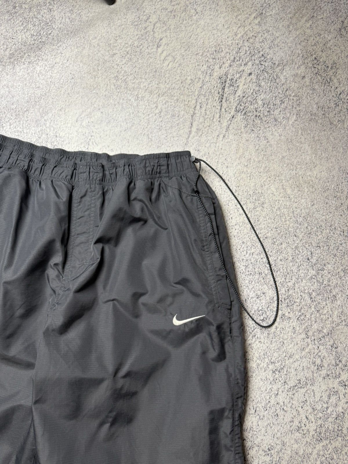 Nike Vintage Nike Air Max Drill Pants Japanese Y2K Gorpcore Size US 34 / EU 50 - 5 Thumbnail
