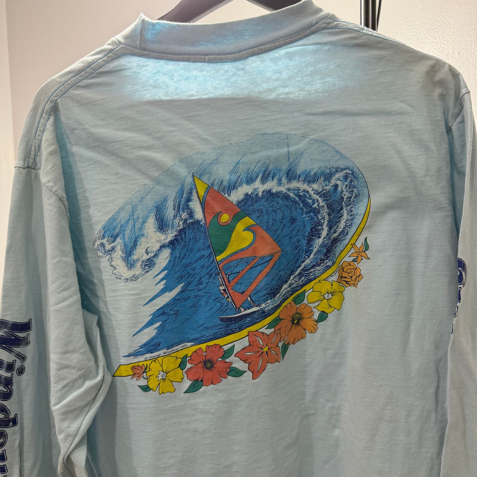 Vintage Vintage Olympic Windsurfing Shirt XL Blue Paper Thin 80s Size US XL / EU 56 / 4 - 1 Thumbnail