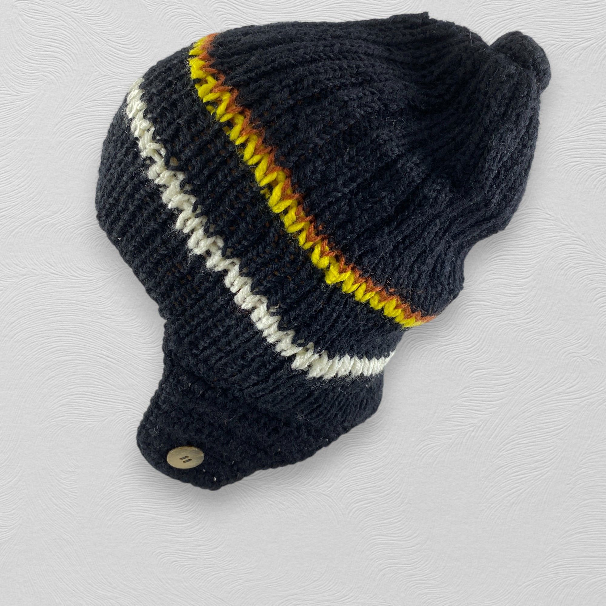 Japanese Brand Rare Stripes Snow Cap Hat Beanie BN652 Size ONE SIZE - 1 Thumbnail