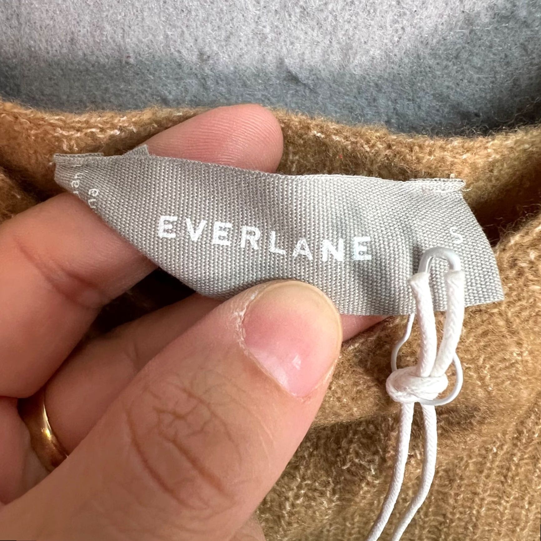 Everlane Everlane Tank Shirt Womens Small Wool Blend Cropped Square Neck Strap Wide Strap Casual Brown Knit Vintage No Size S / US 4 / IT 40 - 3 Thumbnail