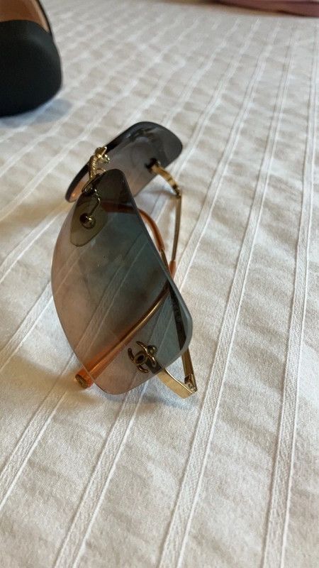 Chanel Chanel Sunglasses 4017 CC Rhinestone Logo Rimless Vintage Size ONE SIZE - 2 Thumbnail