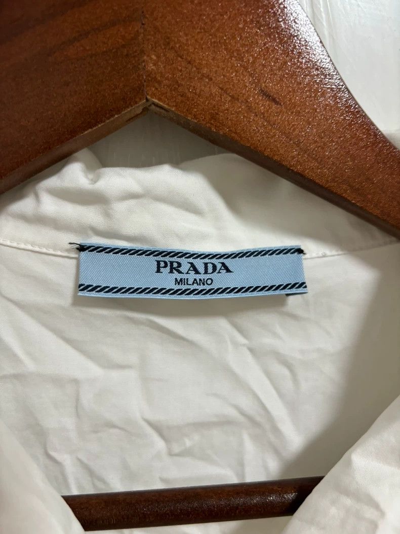 Prada Prada Pure white triangle short-sleeved shirt Size US XXS / EU 40 - 3 Thumbnail