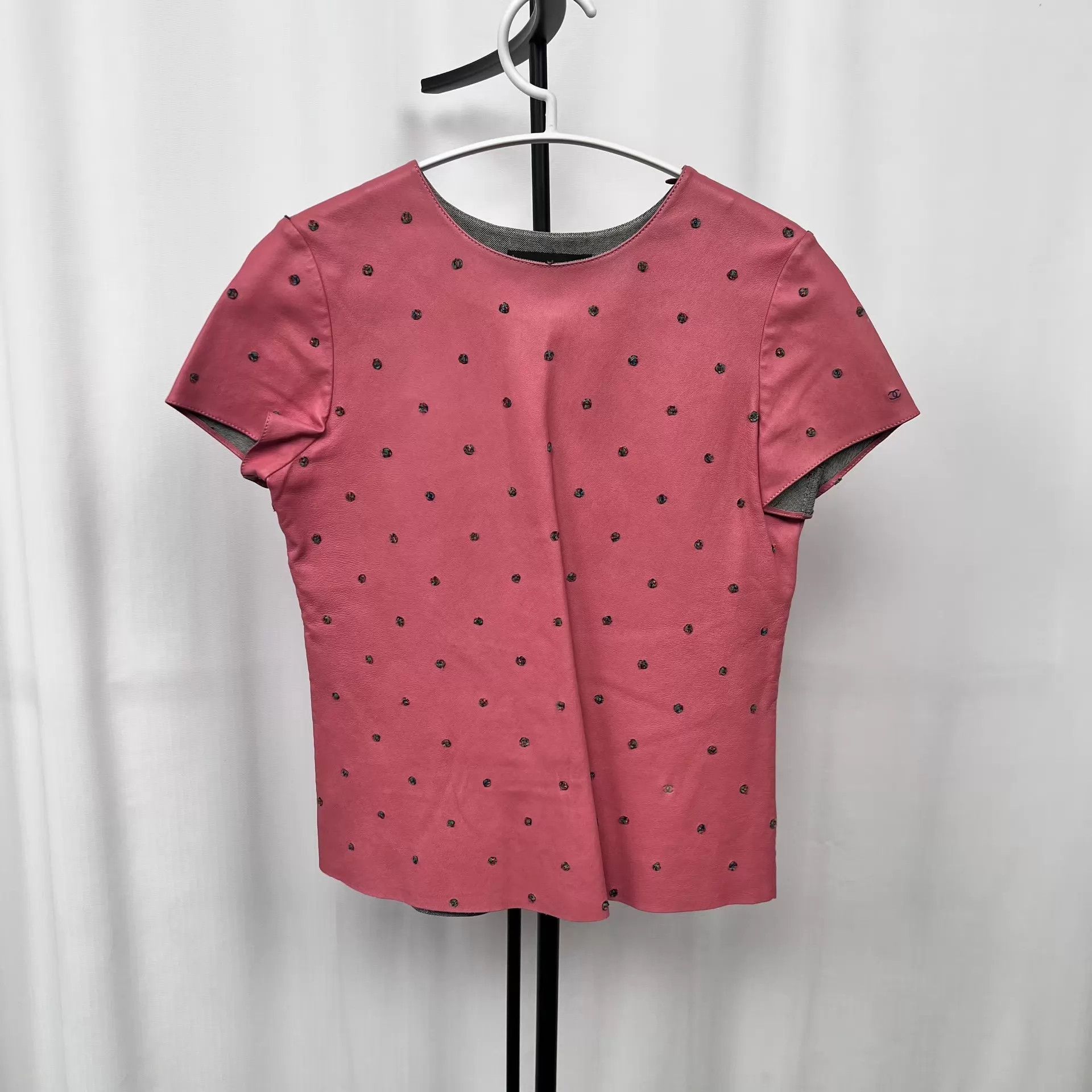Chanel Chanel Women's Pink Polka Dot Short Sleeve Tee 34 Size XS / US 0-2 / IT 36-38 - 1 Thumbnail