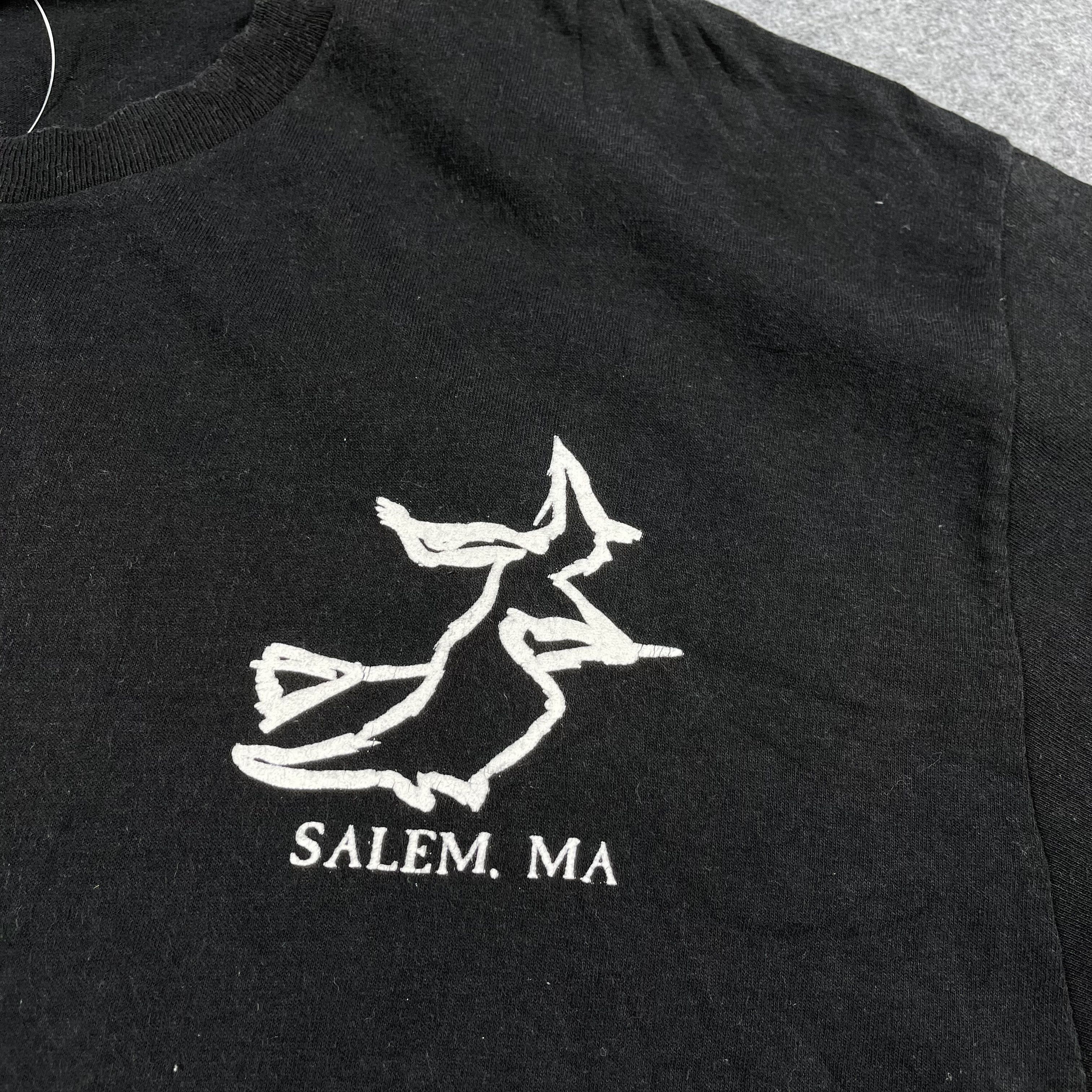 Other Vintage Cursed In Salem T-shirt Size US XL / EU 56 / 4 - 3 Thumbnail