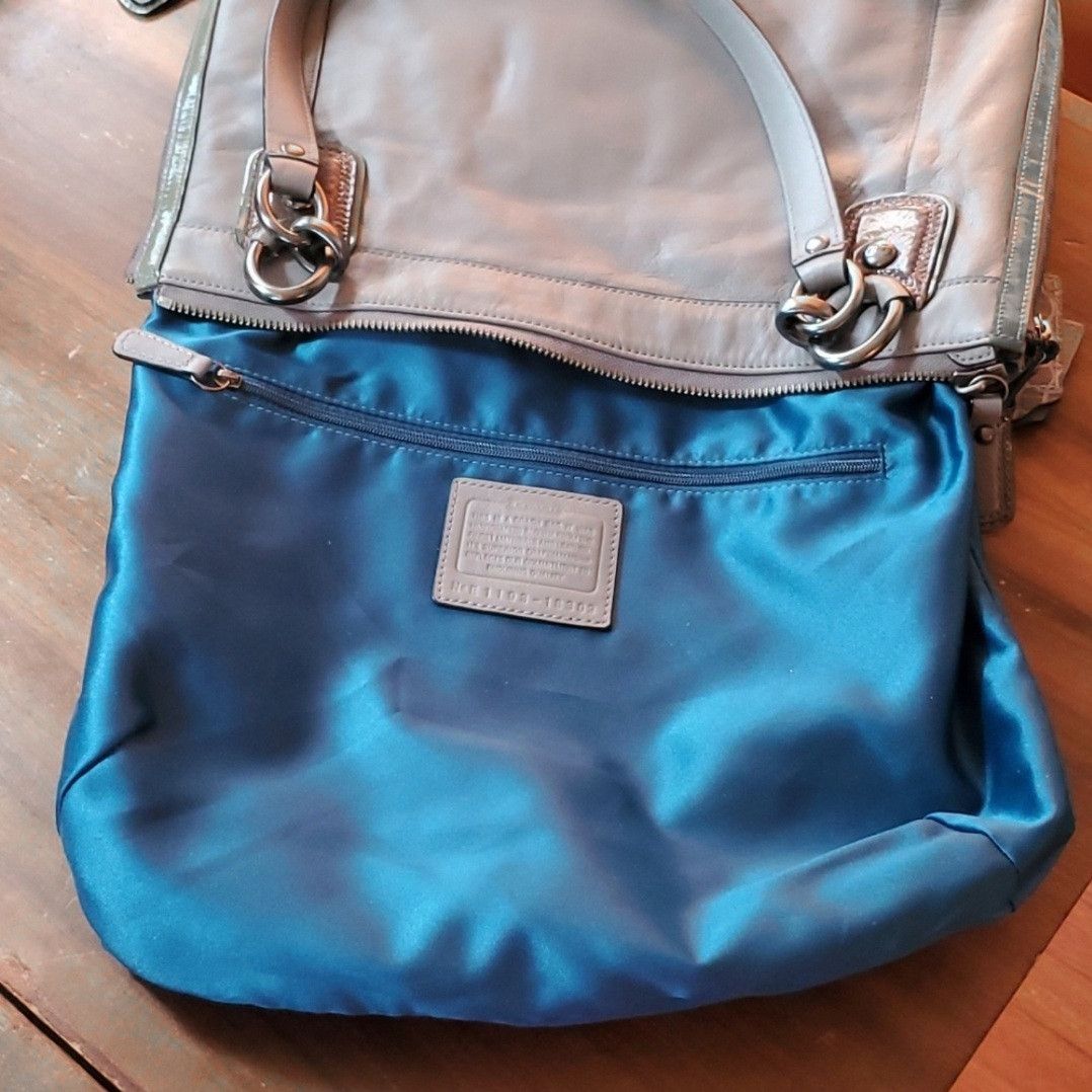 Coach Coach Kristen Spectator Bag Expandable Grey Green Leather Size ONE SIZE - 9 Thumbnail