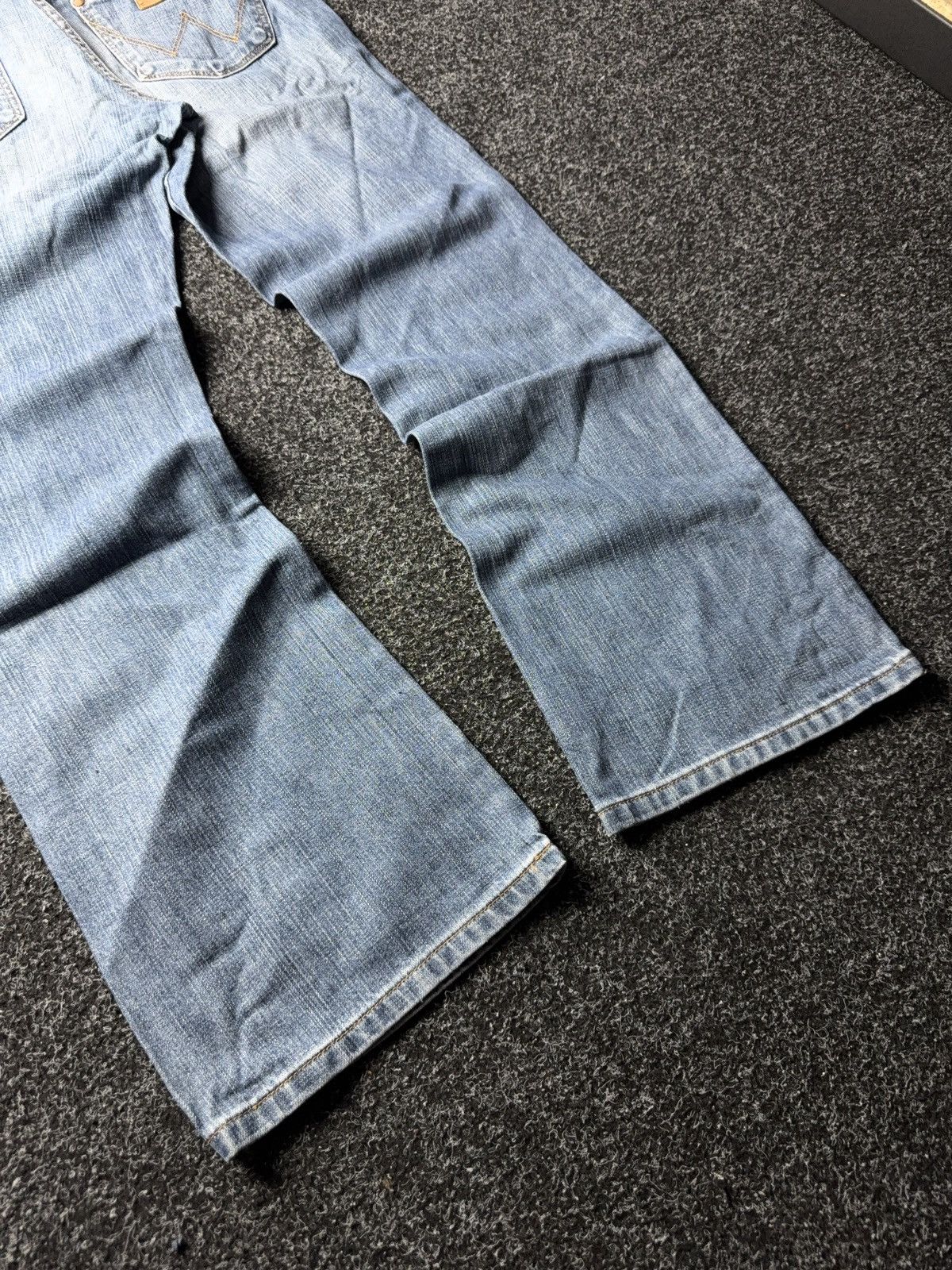 Wrangler Wrangler 90s USA Western Cowboy Vintage Light Wash Jeans Y2K Size US 35 - 12 Thumbnail
