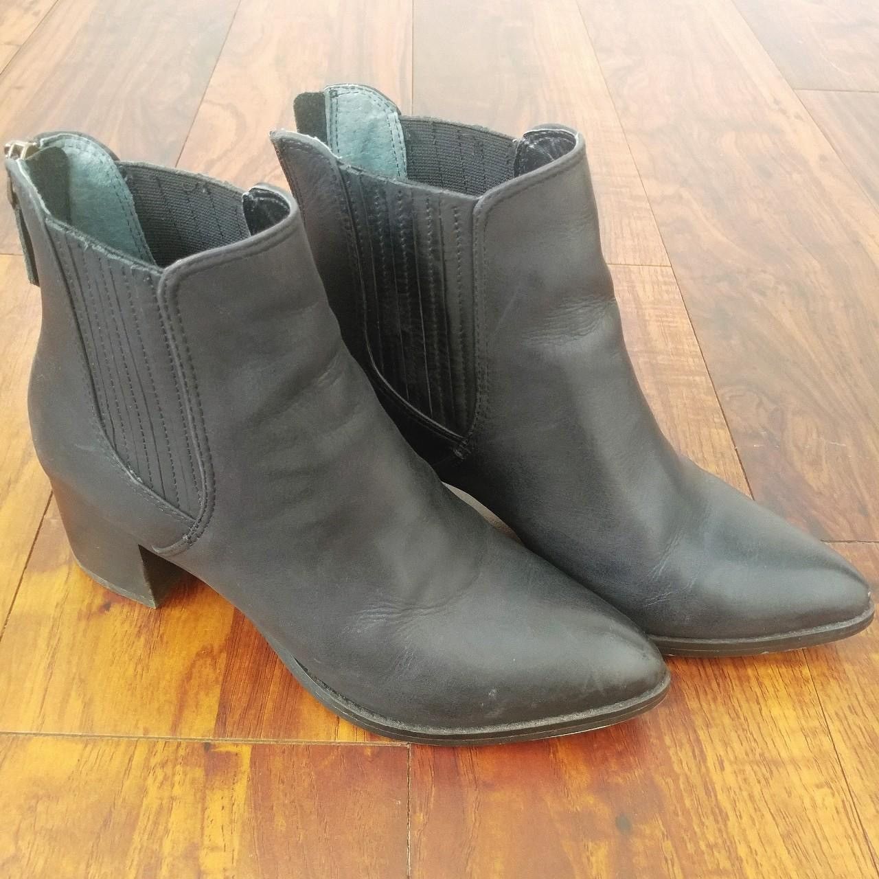 Designer Halogen Black Leather Boots Size US 6 / IT 36 - 1 Thumbnail