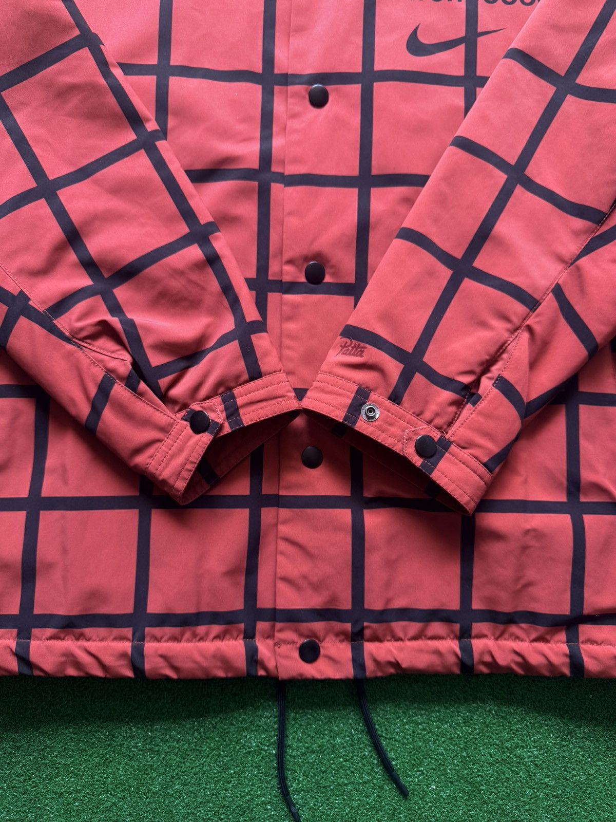 Nike × Patta x patta reverse coaches plaid print jacket Size US XL / EU 56 / 4 - 6 Thumbnail