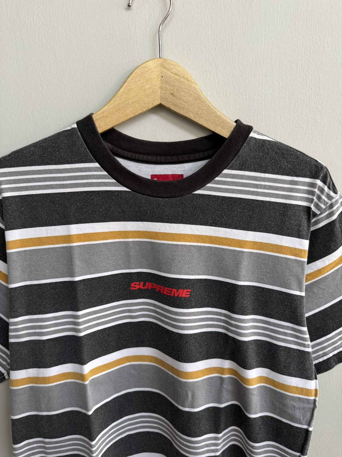 Supreme SUPREME STRIPE MOTIF T SHIRT Size US M / EU 48-50 / 2 - 2 Thumbnail