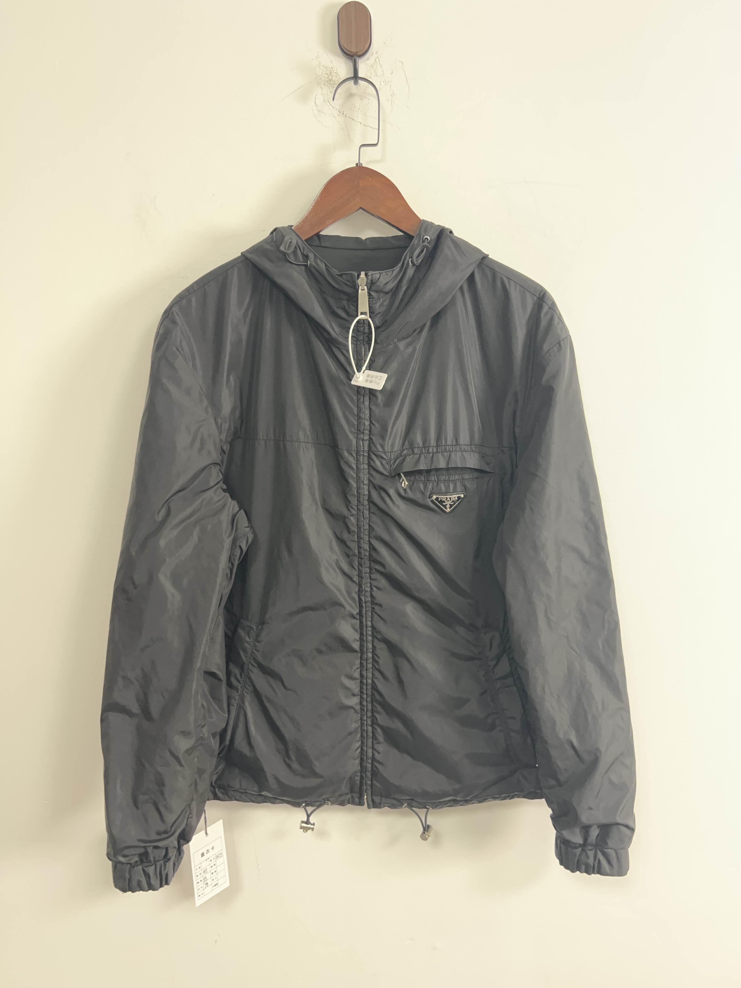 Prada Prada Triangle Logo Windbreaker Size S Size US S / EU 44-46 / 1 - 1 Thumbnail