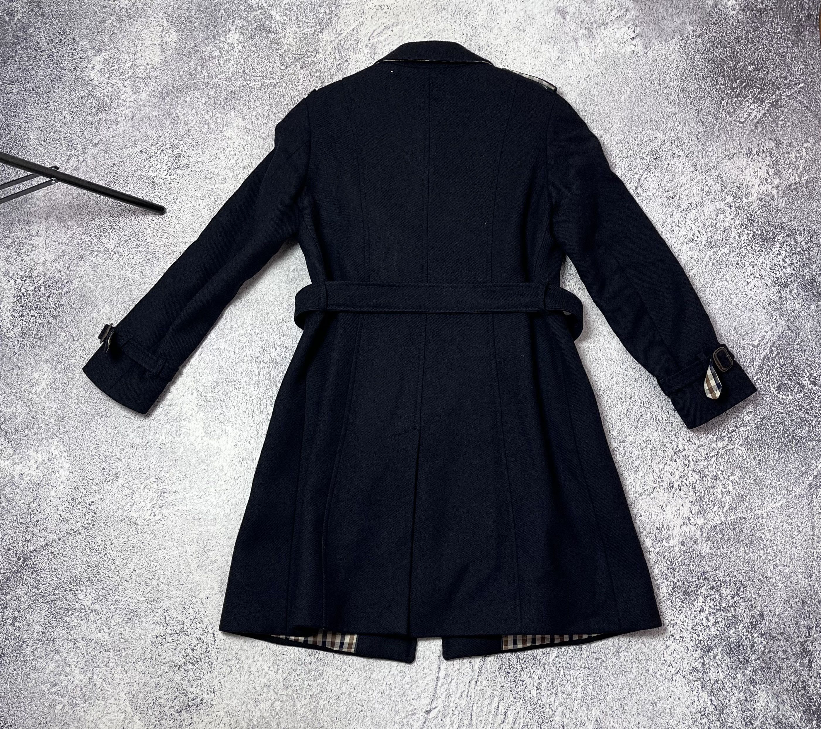 Aquascutum × Japanese Brand Women’s coats Aquascutum London size 14 Size XL / US 12-14 / IT 48-50 - 10 Thumbnail