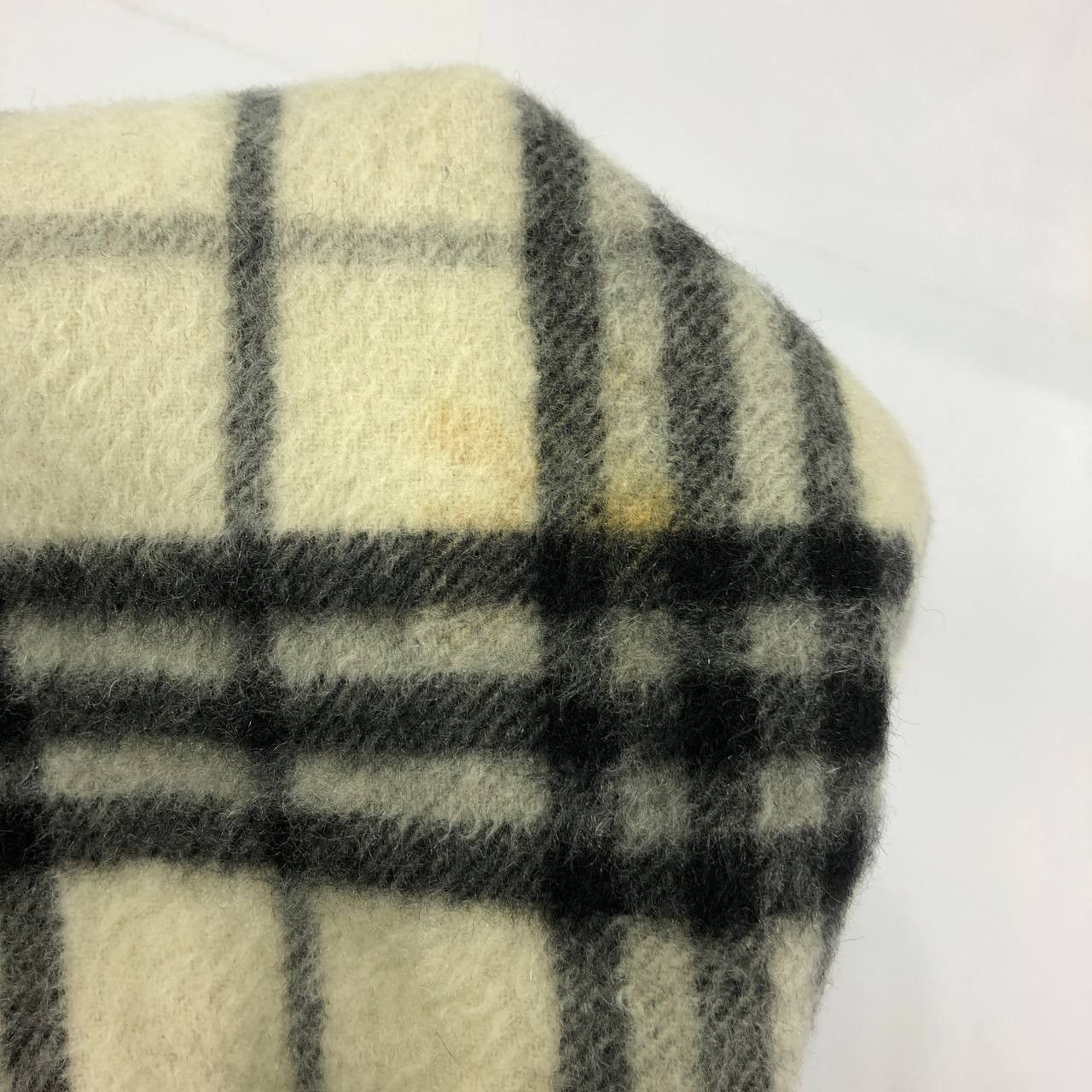 Burberry Burberry Scarf / Muffler / Neckwear FS114 Size ONE SIZE - 8 Thumbnail