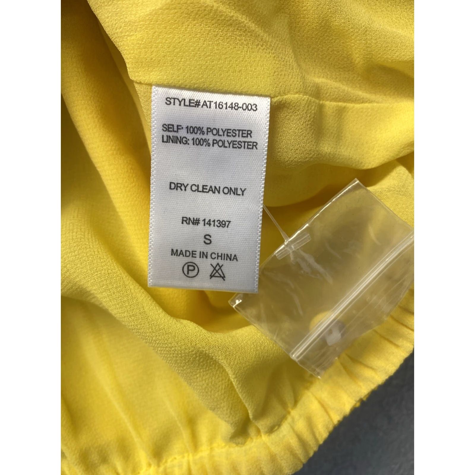 ASTR The Label ASTR the Label Women's Blouse Size Small Short Sleeve Solid Yellow Luxury Size S / US 4 / IT 40 - 6 Thumbnail