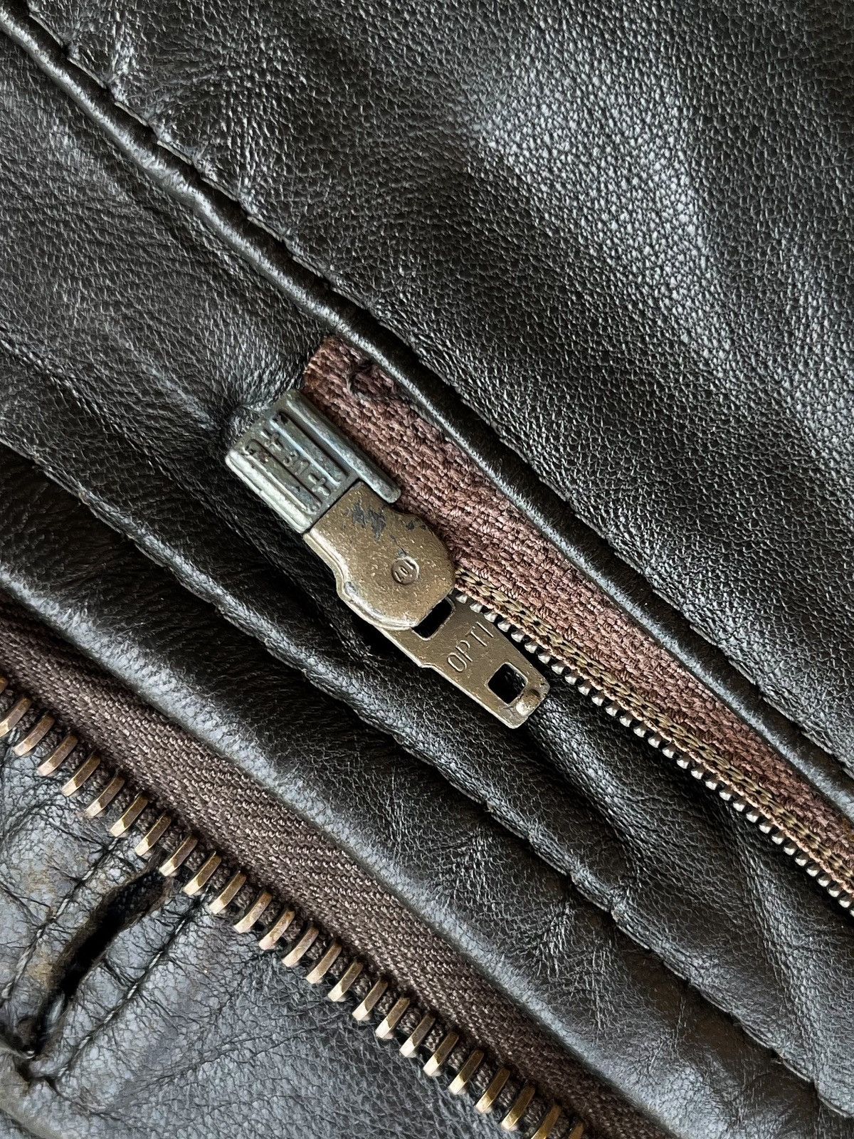Alexander Julian 90’s Alexander Julian Type A-2 Flight Leather Jacket Size US L / EU 52-54 / 3 - 12 Thumbnail