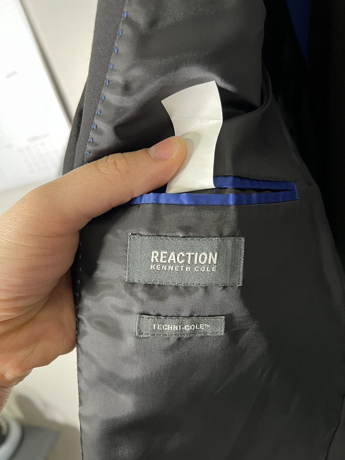 Kenneth Cole ReactionKennethColeTechni-Cole(42L)+Bottoms 36Wx30LBelt Incl Size 42L - 4 Thumbnail