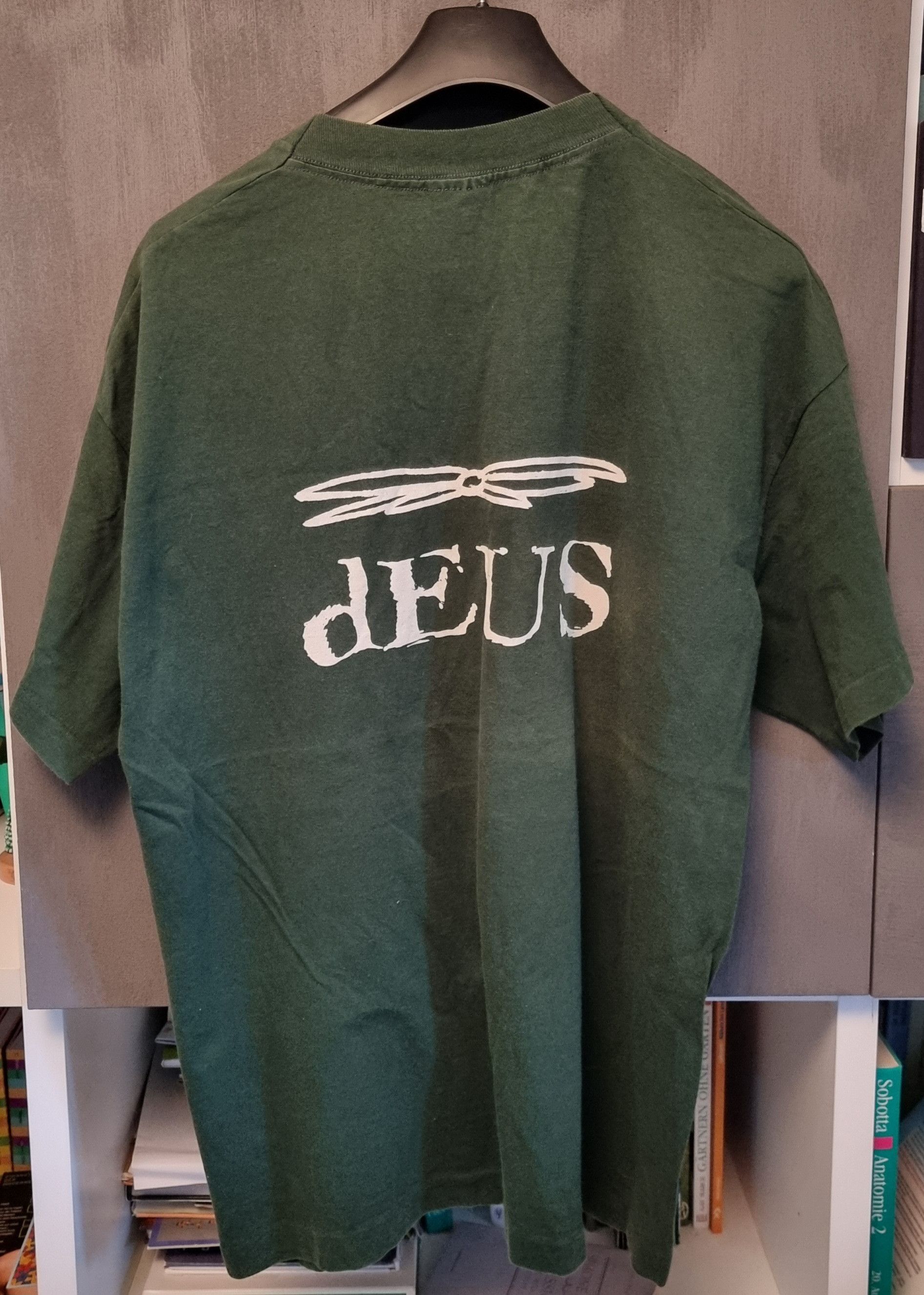 Vintage Vintage 90s dEUS "In a Bar" Tour Tee Screen Stars XL VGC SS Size US XL / EU 56 / 4 - 2 Thumbnail