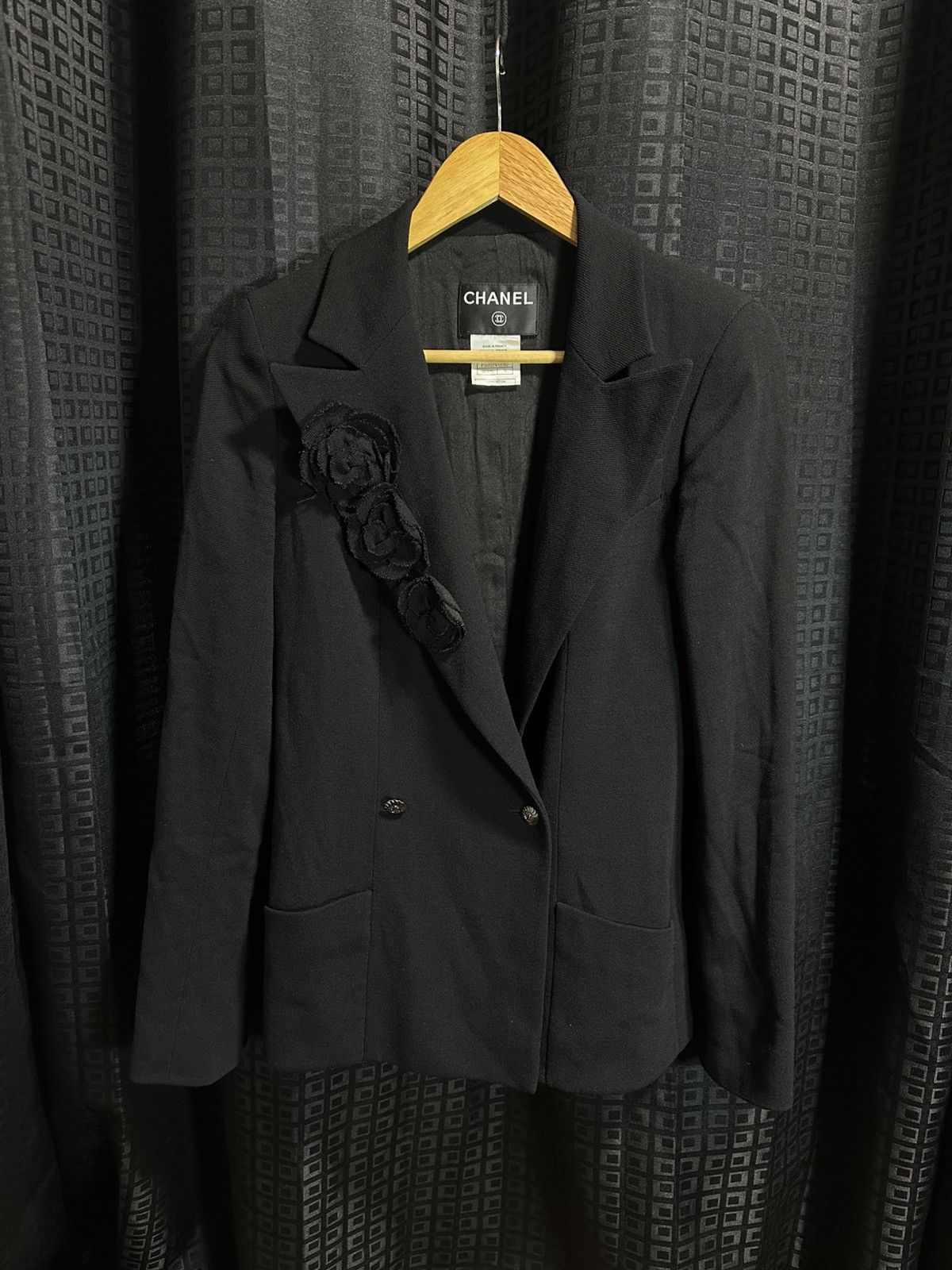 Chanel Chanel camellia blazer jacket Size XS / US 0-2 / IT 36-38 - 1 Thumbnail