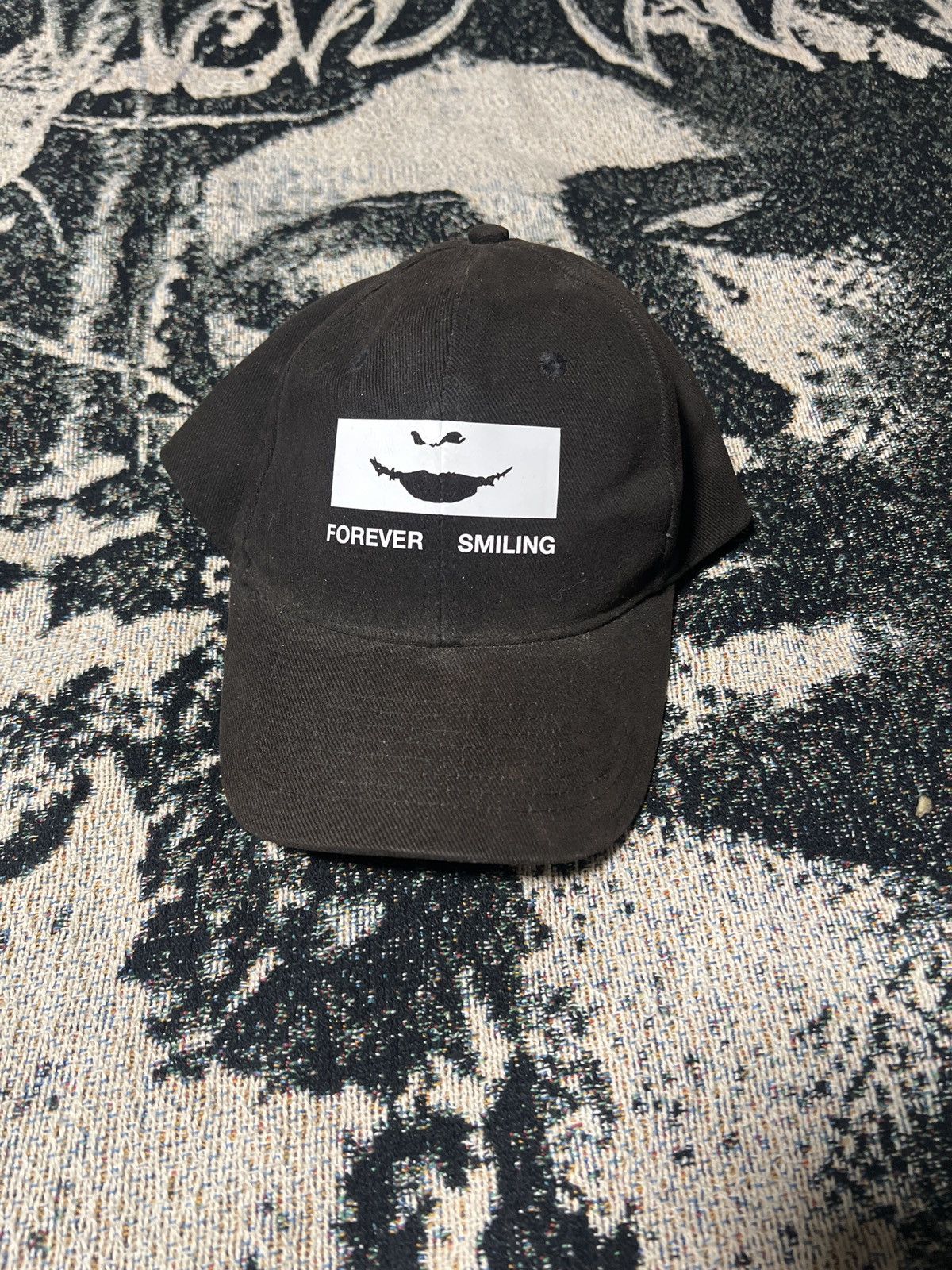 MXDVS × Vintage Forvever Smiling hat Size ONE SIZE - 1 Thumbnail