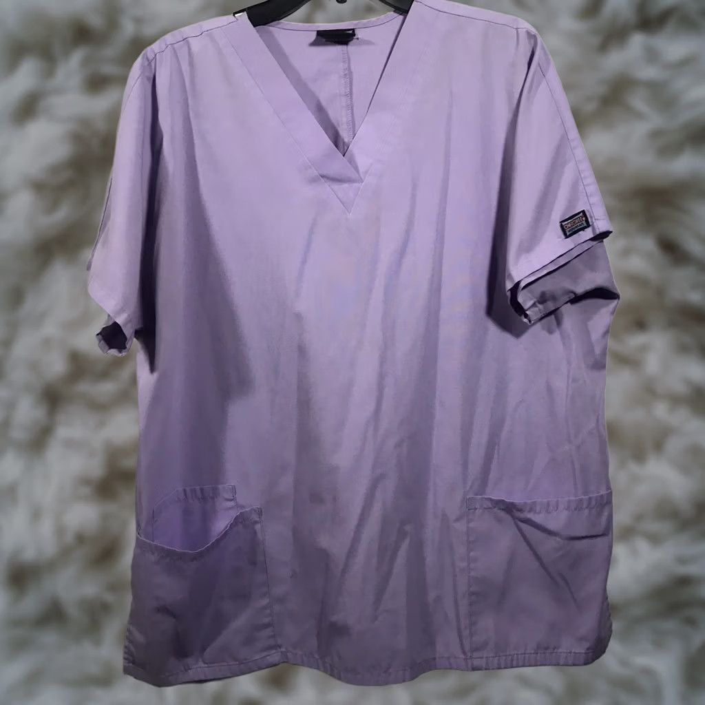 Cherokee Cherokee Workwear V-Neck Unisex Nurse Scrub Top L Size L Cherokee Workwear Scrub Top Unisex V-Neck Nursing Scrub Top Solid Pattern Size US L / EU 52-54 / 3 - 1 Thumbnail