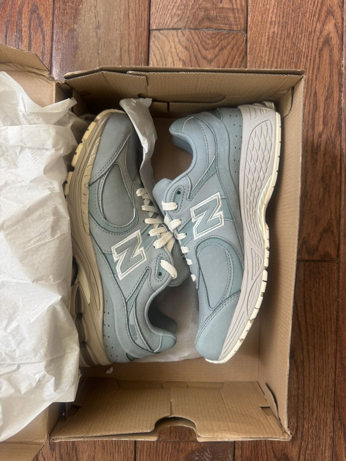Kith × New Balance Kith New Balance 2002R Pistachio Size US 8.5 / EU 41-42 - 1 Thumbnail