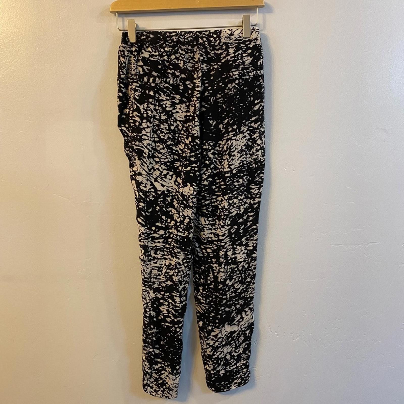 Other Nili Lotan Women's Silk Pants Black and White Pattern Size 0 Size 25" / US 0 / IT 36 - 2 Thumbnail