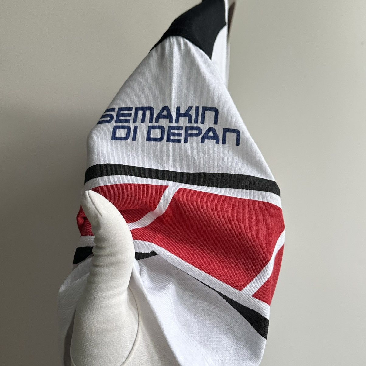 Yamaha VINTAGE Y2K YAMAHA MOTOGP FACTORY RACING TEE Size US M / EU 48-50 / 2 - 10 Thumbnail
