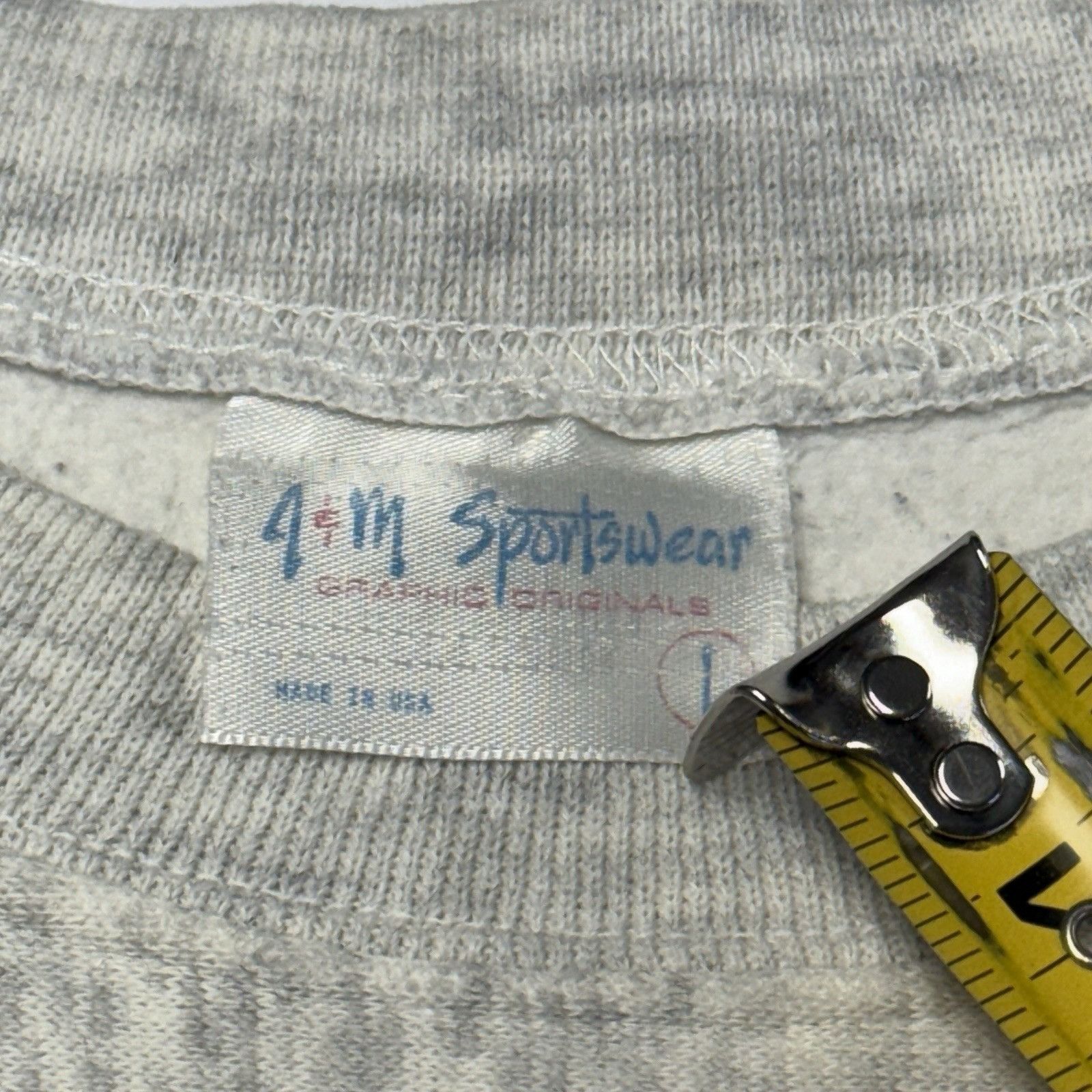Vintage Vintage 90s St Joesph Academy Sweatshirt Mens Large Gray Size US L / EU 52-54 / 3 - 13 Thumbnail