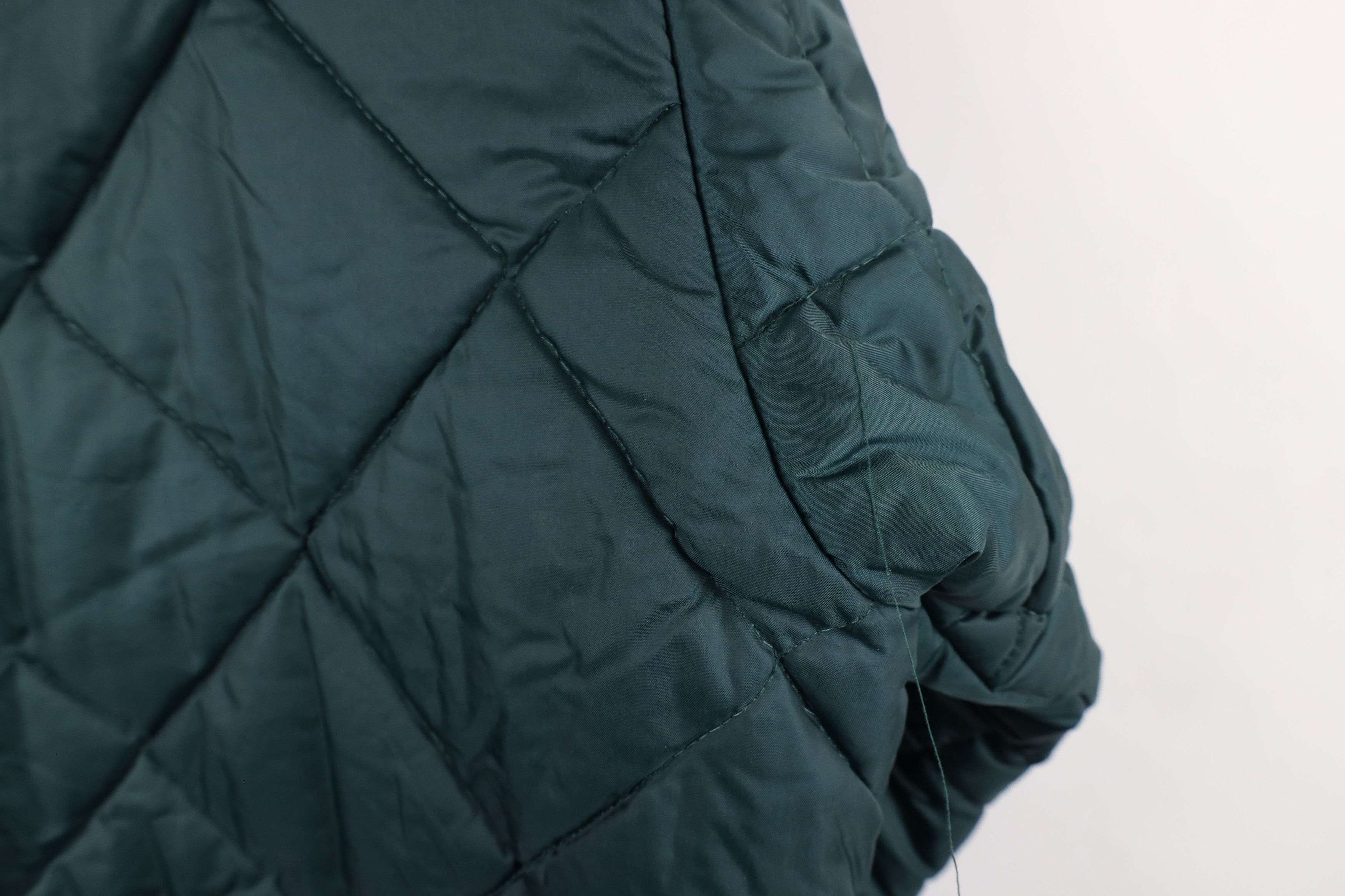 Vintage Vintage 90s Streetwear Blank Quilted Full Zip Jacket Green Size US L / EU 52-54 / 3 - 11 Thumbnail