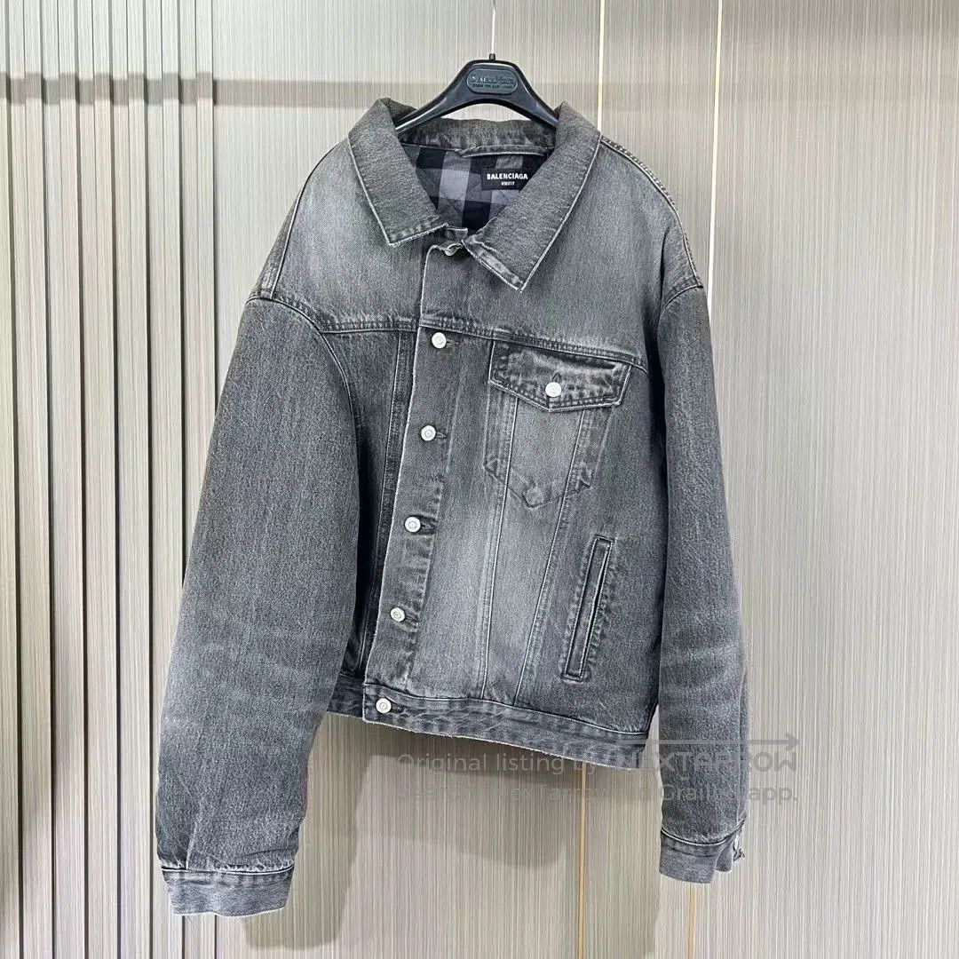 Balenciaga balenciaga denim jacket with irregular pattern. Size US M / EU 48-50 / 2 - 1 Thumbnail