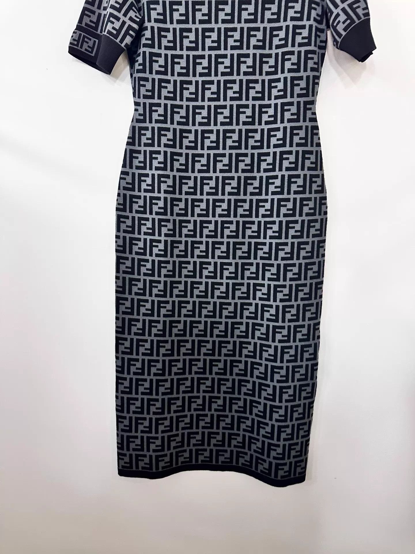 Fendi FENDI Women's All-Over Print Dress 42 Size M / US 6-8 / IT 42-44 - 4 Thumbnail