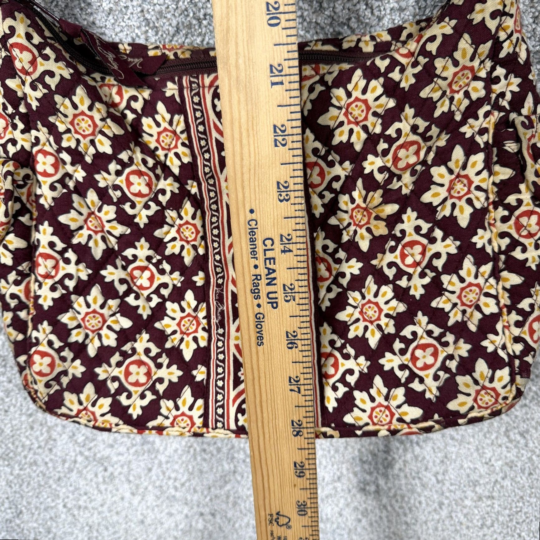 Vera Bradley VINTAGE Vera Bradley Crossbody Bag Womens Medium Burgundy Floral Quilted Bag Purse Zip 90s? Size ONE SIZE - 4 Thumbnail