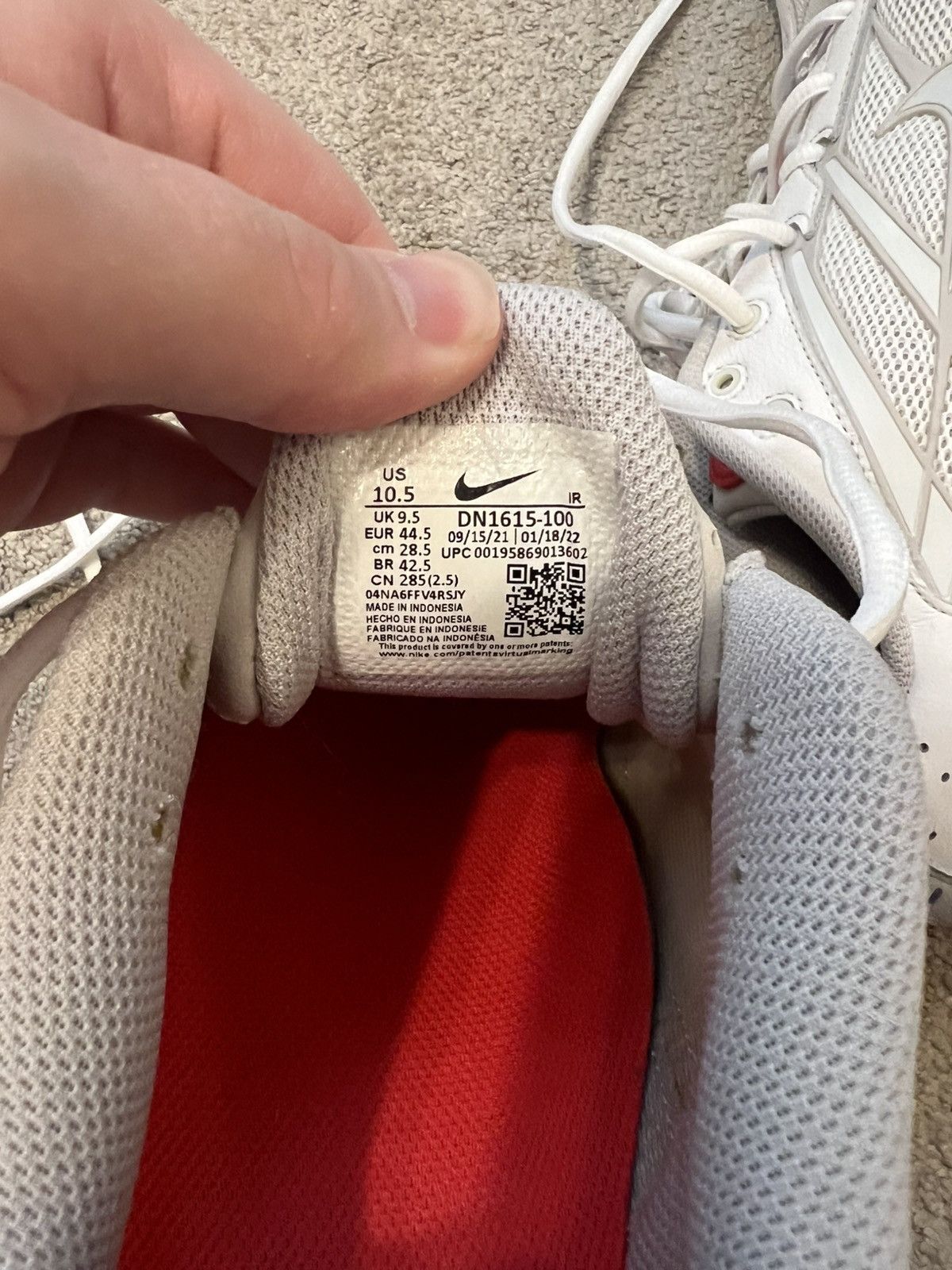 Nike × Supreme Supreme Nike Shox White/Red Size US 10.5 / EU 43-44 - 6 Thumbnail